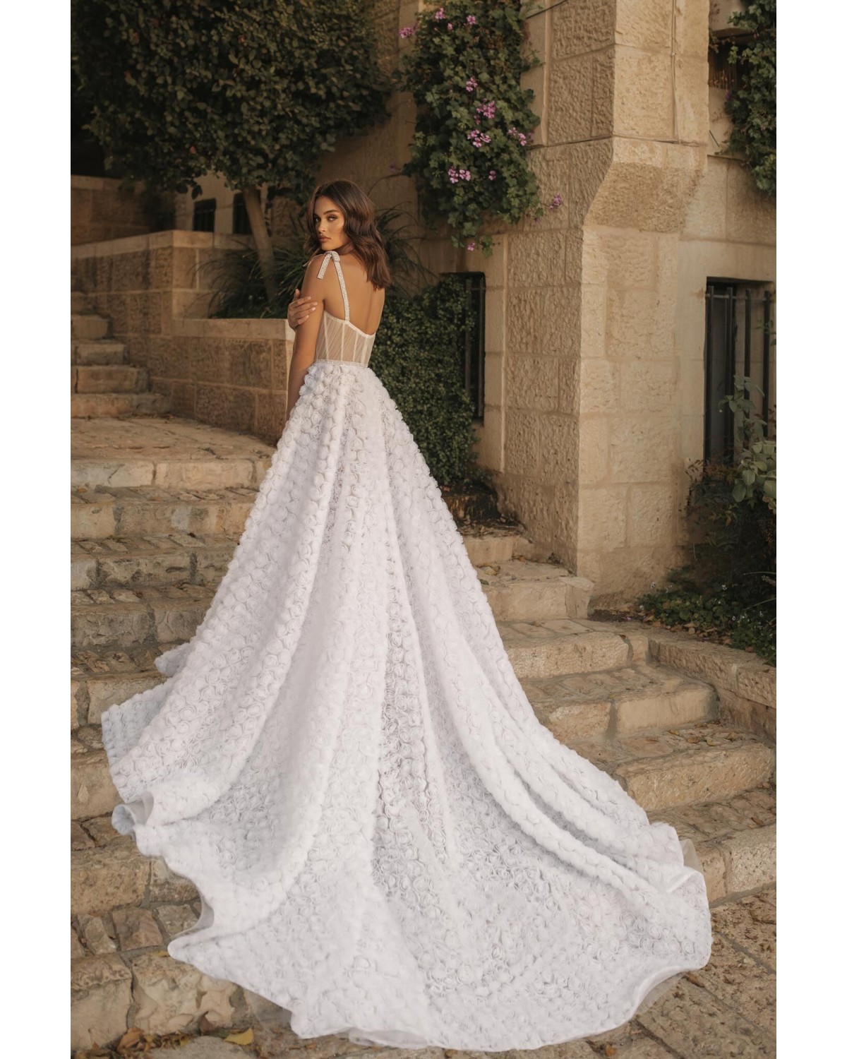 22-110 - abito da sposa collezione Montefiore 2022 - Berta