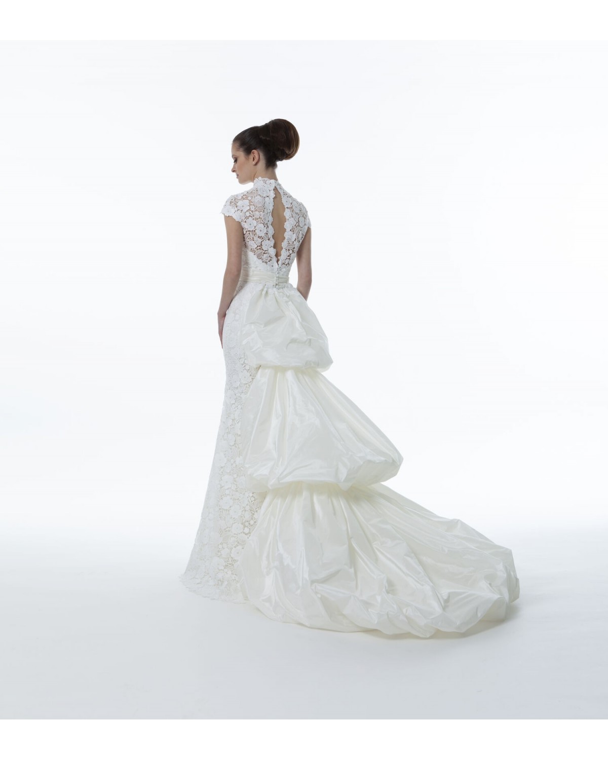 I0152 - abito da sposa collezione  sp 2023 - Mark Ingram