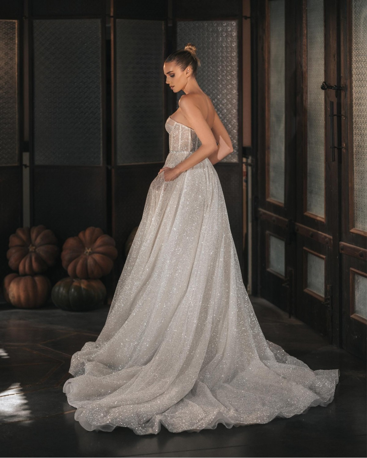 23-12 - abito da sposa 2023 Cesarea - Berta Bridal