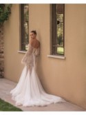 23-10 - abito da sposa 2023 Cesarea - Berta Bridal