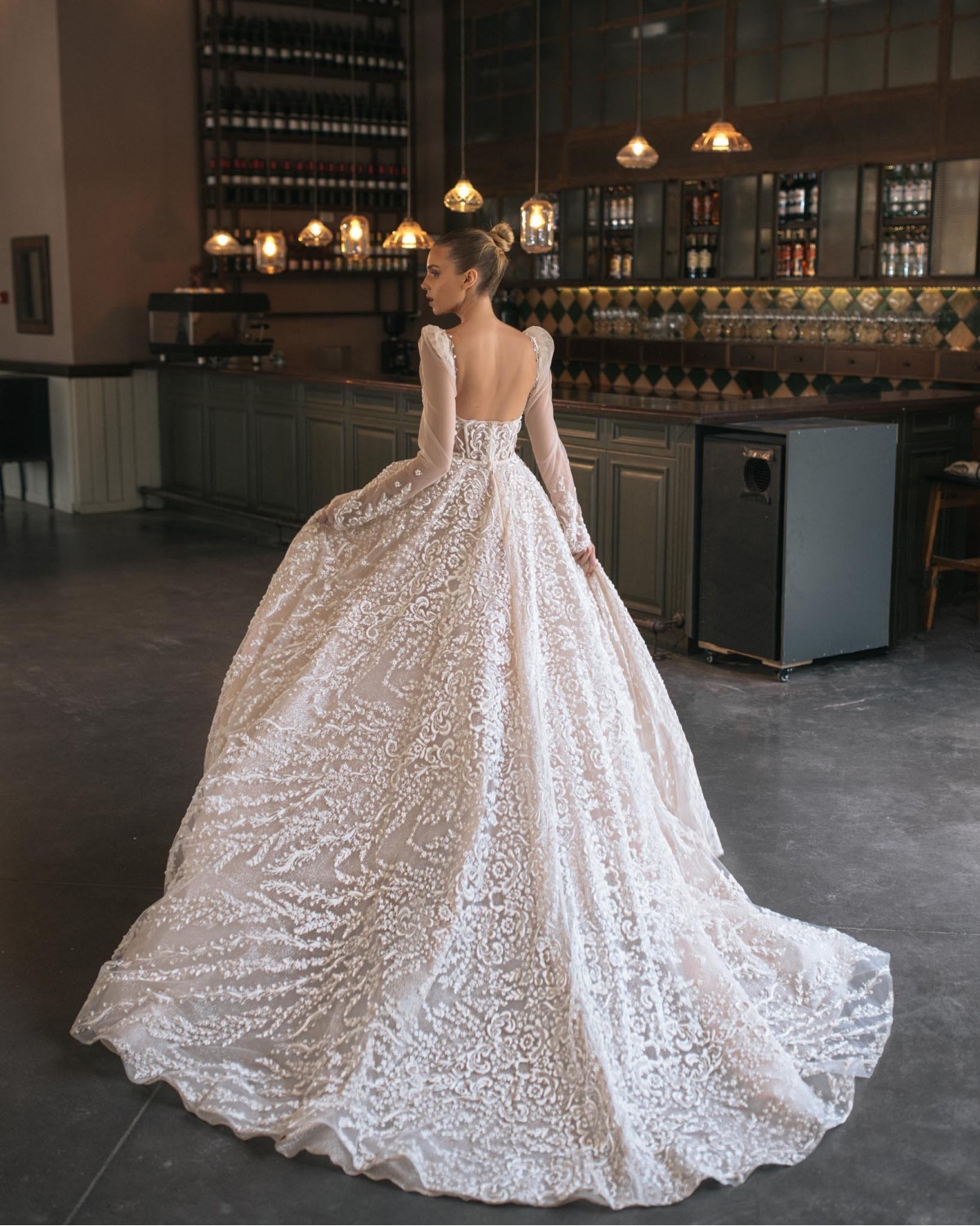 23-05 - abito da sposa 2023 Cesarea - Berta Bridal