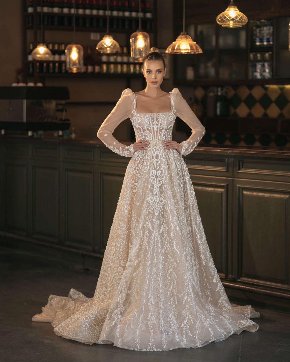 23-05 - abito da sposa 2023 Cesarea - Berta Bridal