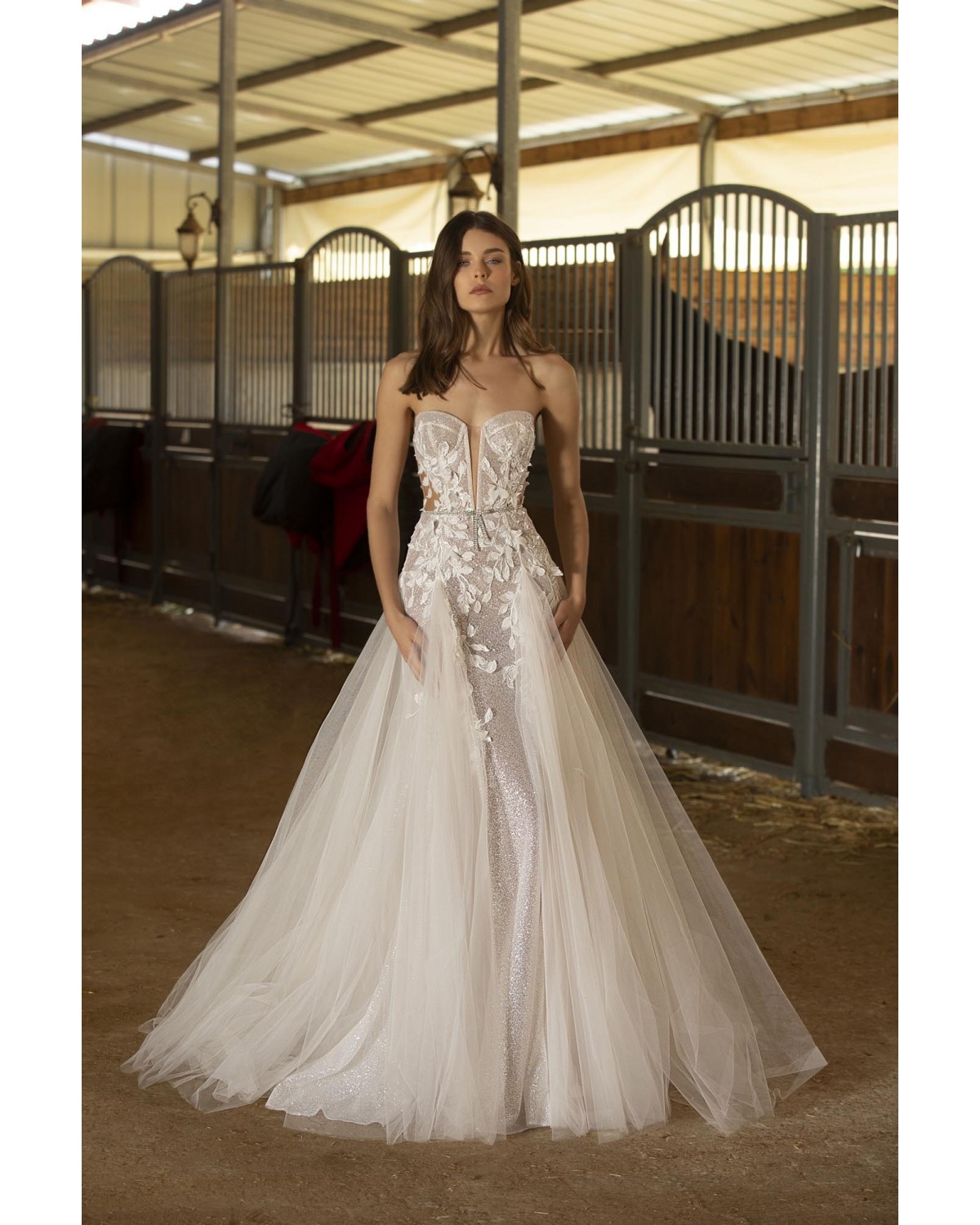 23-31 - abito da sposa 2023 Equestrian - MUSE by Berta