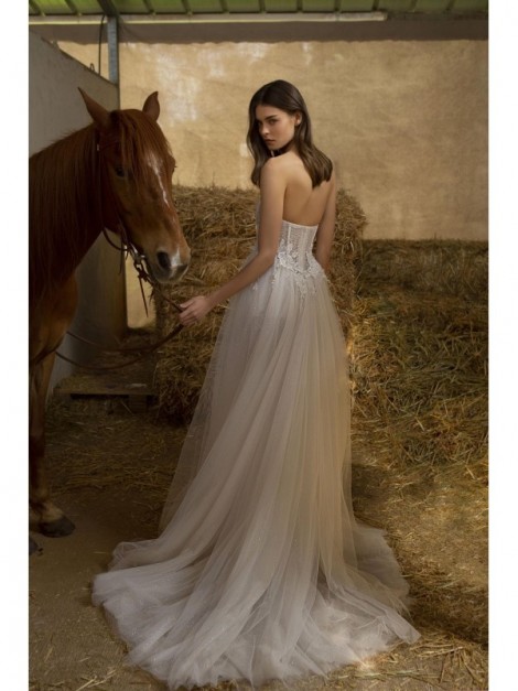 23-30 - abito da sposa 2023 Equestrian - MUSE by Berta