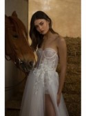 23-30 - abito da sposa 2023 Equestrian - MUSE by Berta