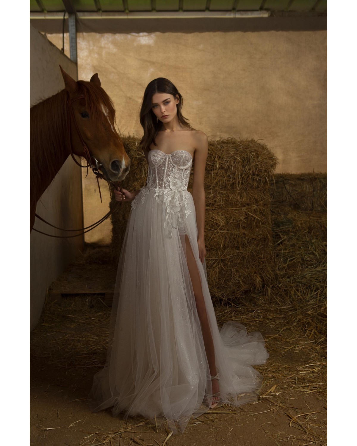 23-30 - abito da sposa 2023 Equestrian - MUSE by Berta