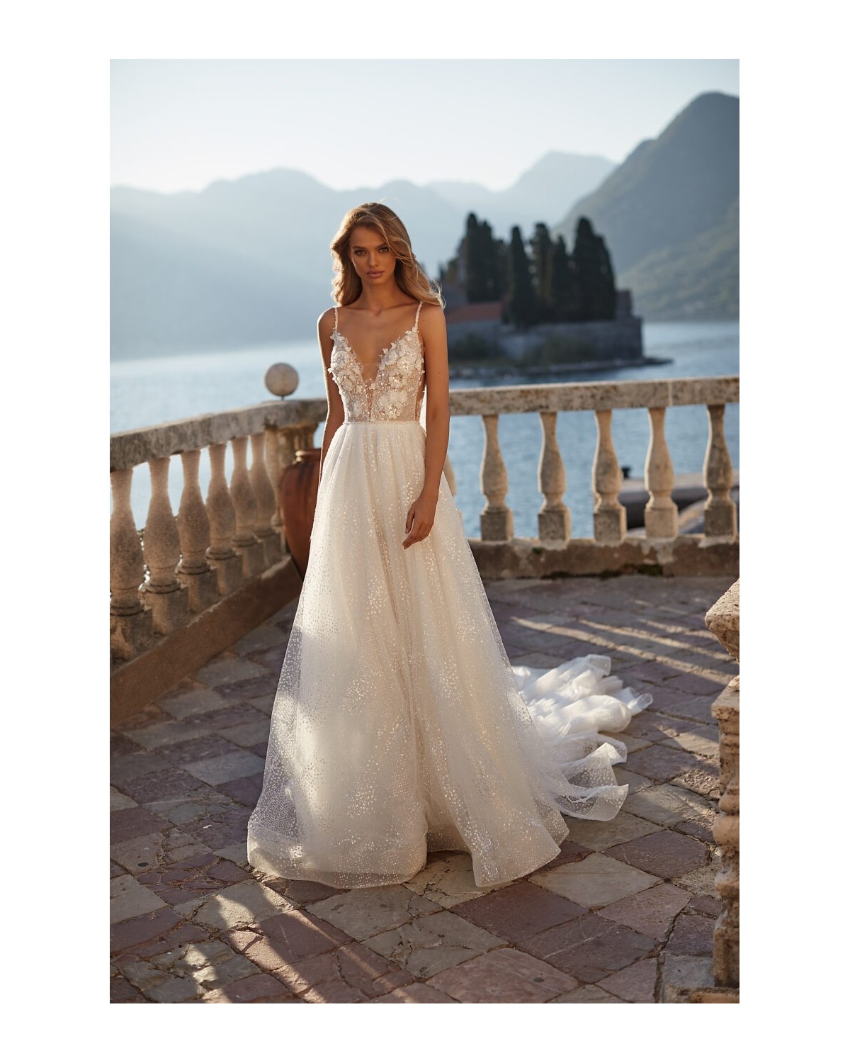 Allegra - abito da sposa 2023 All About Love - Milla Nova