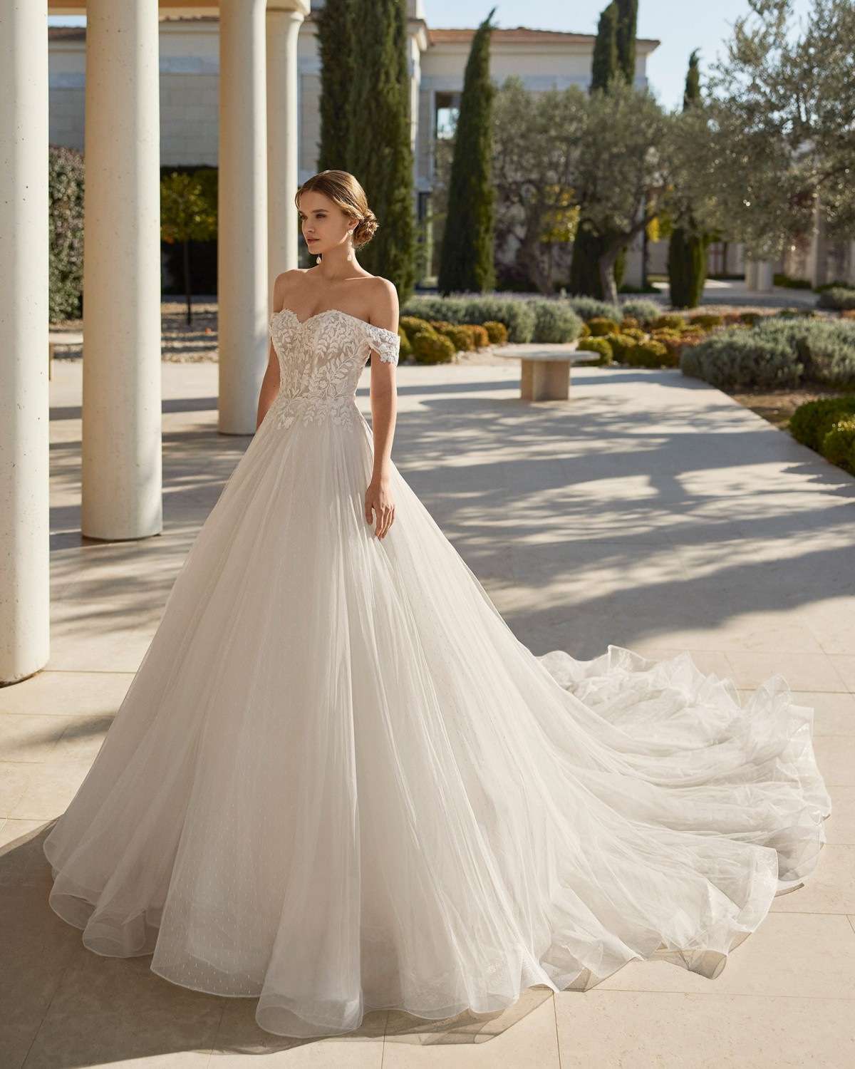 VINICIA - abito da sposa 2023  - Rosa Clarà