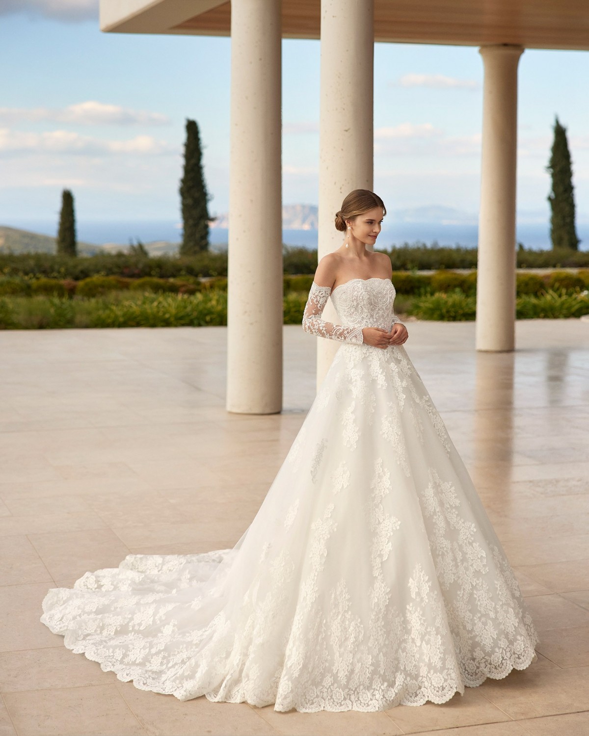 VICENT - abito da sposa 2023  - Rosa Clarà