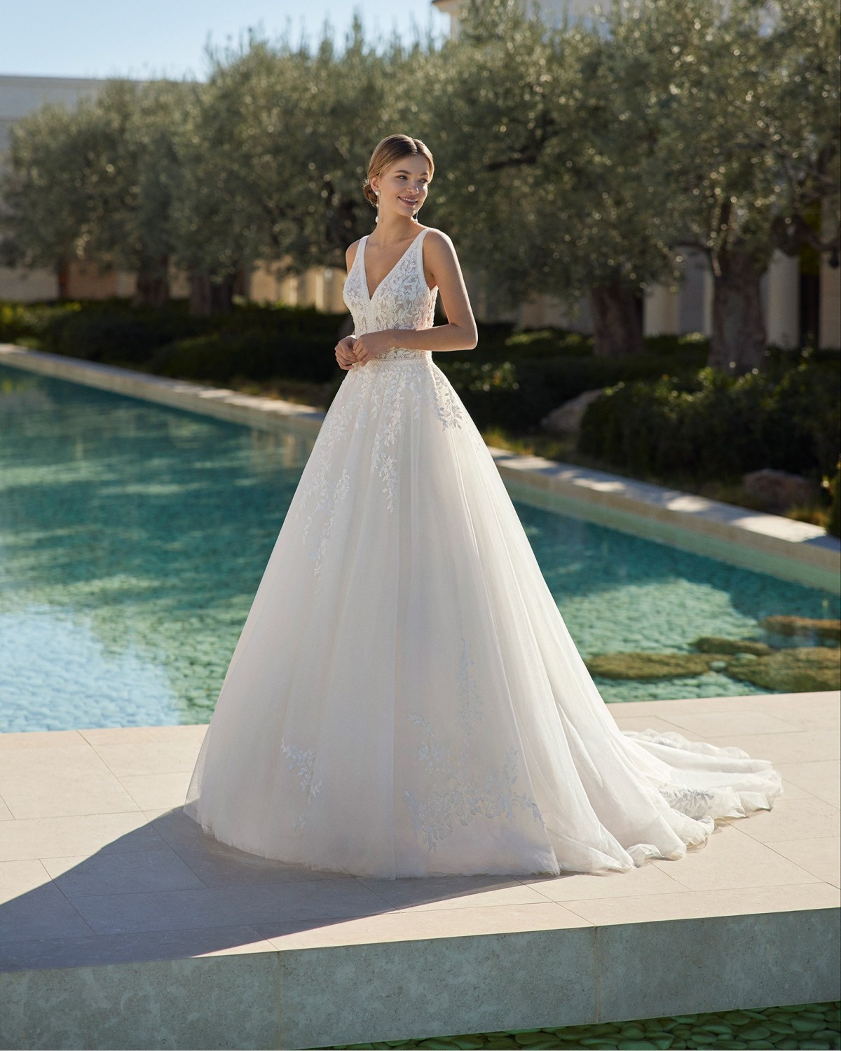 VESTA - abito da sposa 2023  - Rosa Clarà