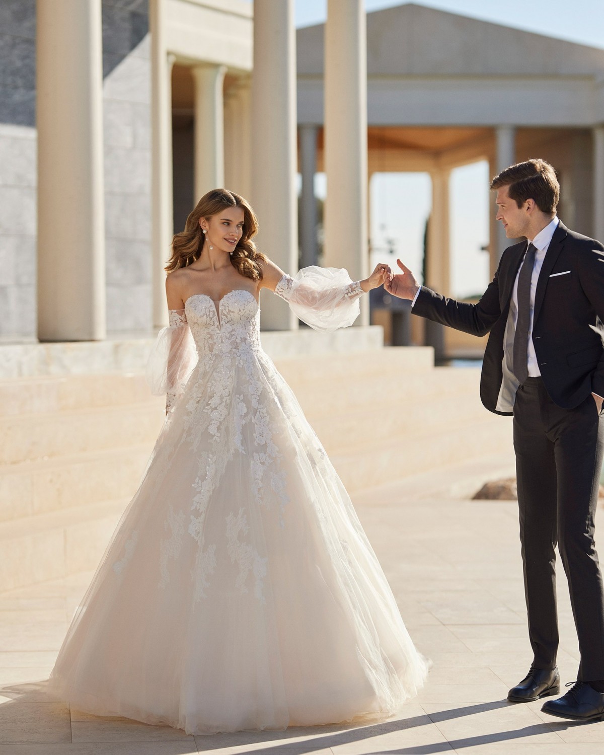 VESIREE - abito da sposa 2023  - Rosa Clarà