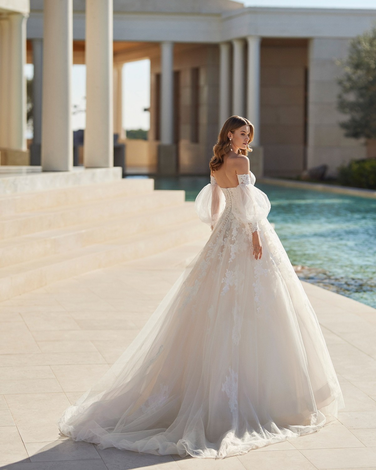 VESIREE - abito da sposa 2023  - Rosa Clarà