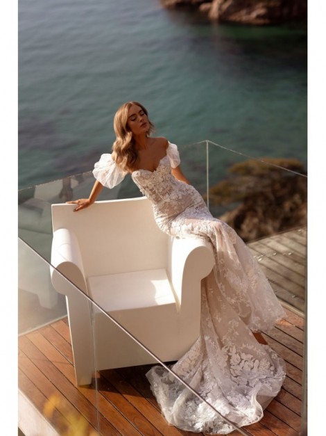 abito da sposa Luxury Collection Gorgeous by Tina 2024 lineya - Tina Valerdi