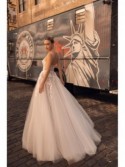 abito da sposa Collezione NYC 2024 Melody - MUSE by Berta
