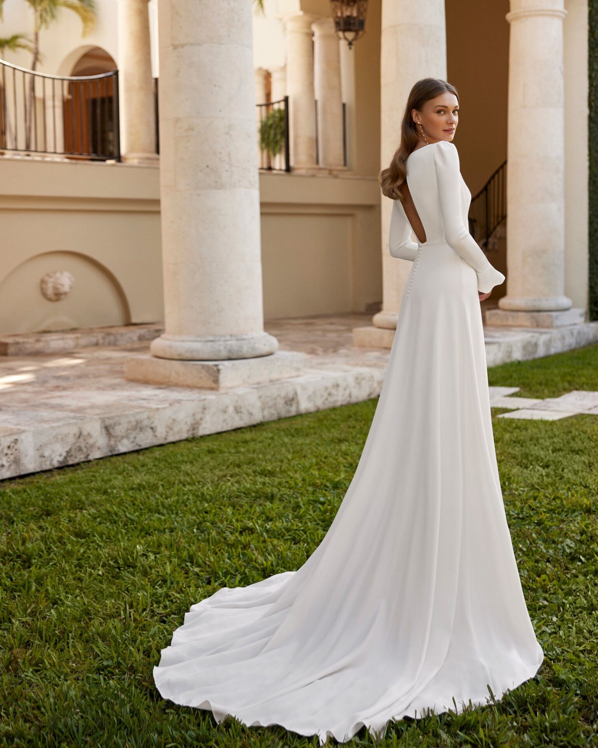 abito da sposa Collezione 2024 EGAN - Rosa Clarà