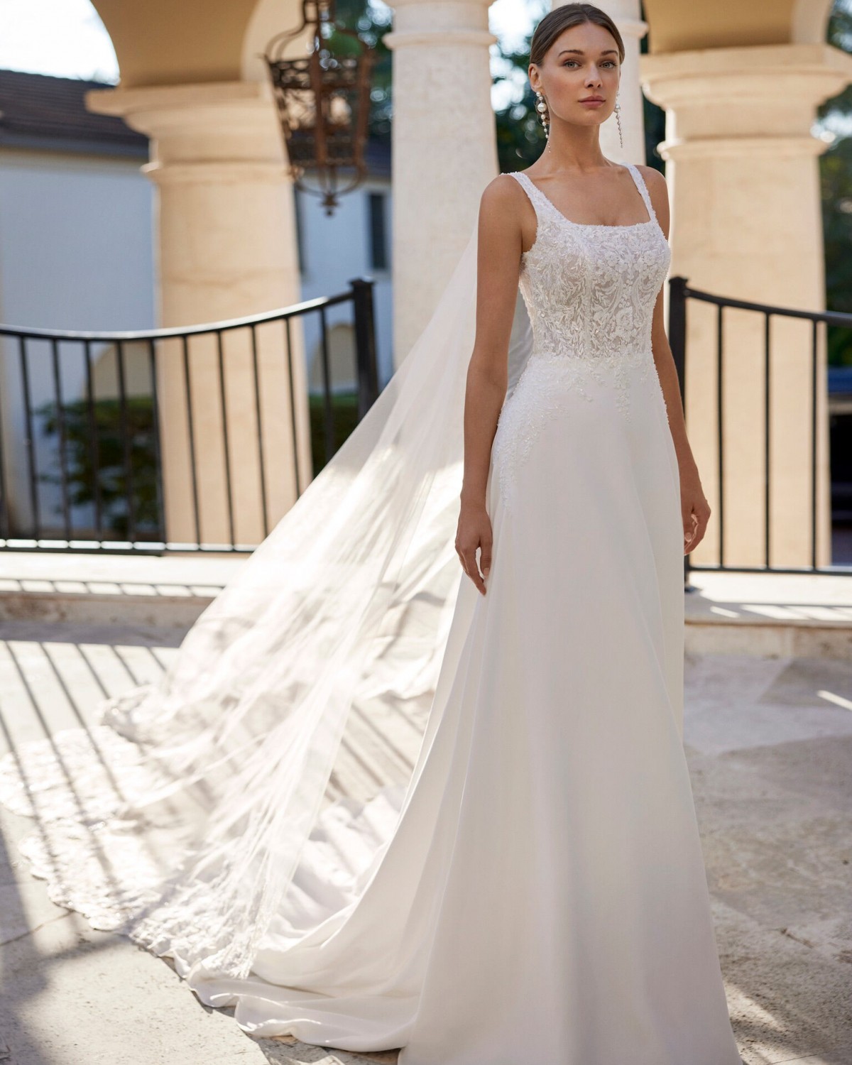 abito da sposa Collezione 2024 EIRA - Rosa Clarà