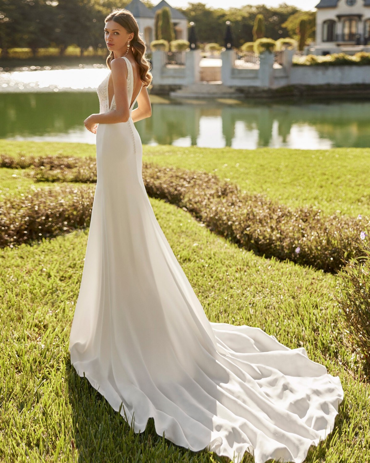 abito da sposa Collezione 2024 ELGA - Rosa Clarà