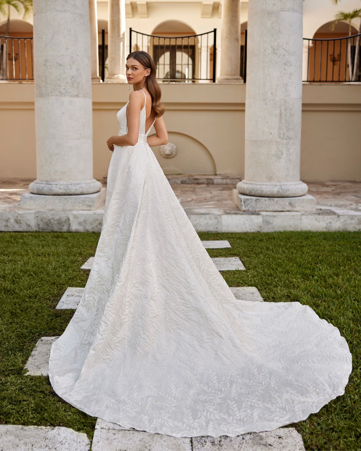 abito da sposa Collezione 2024 EVAN - Rosa Clarà