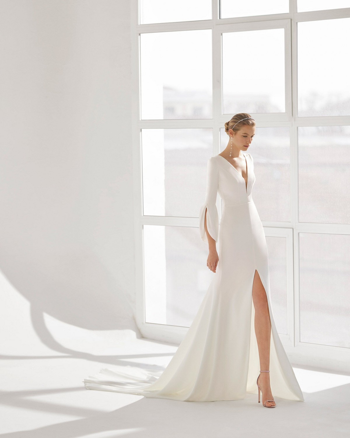 abito da sposa Collezione 2024 RINNA - Aire Atelier