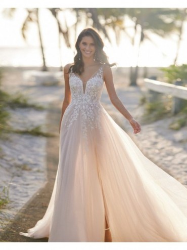 abito da sposa Collezione 2024 VIVIEN - Aire Beach Wedding