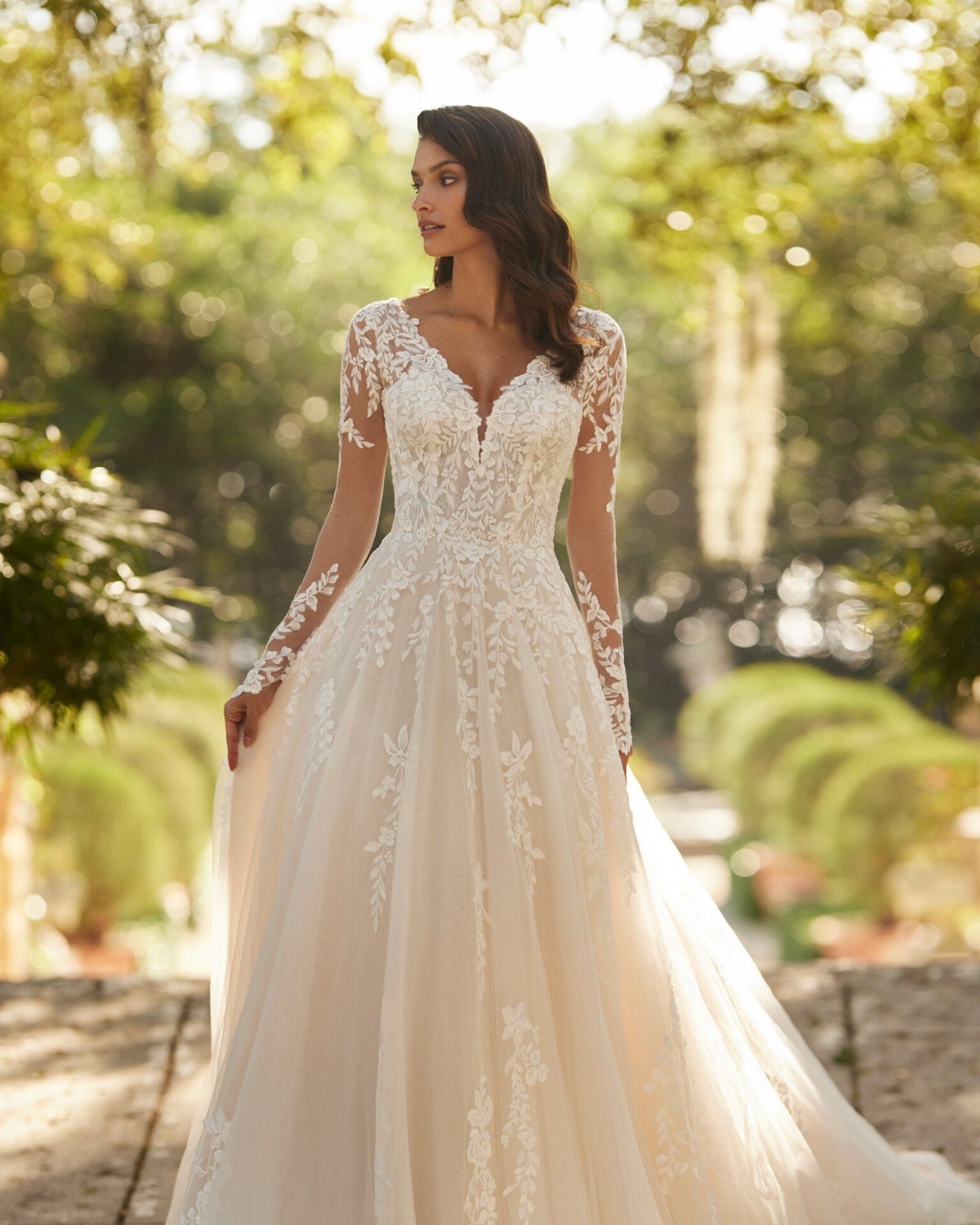 abito da sposa Collezione 2024 BENISSA - Aire Royale