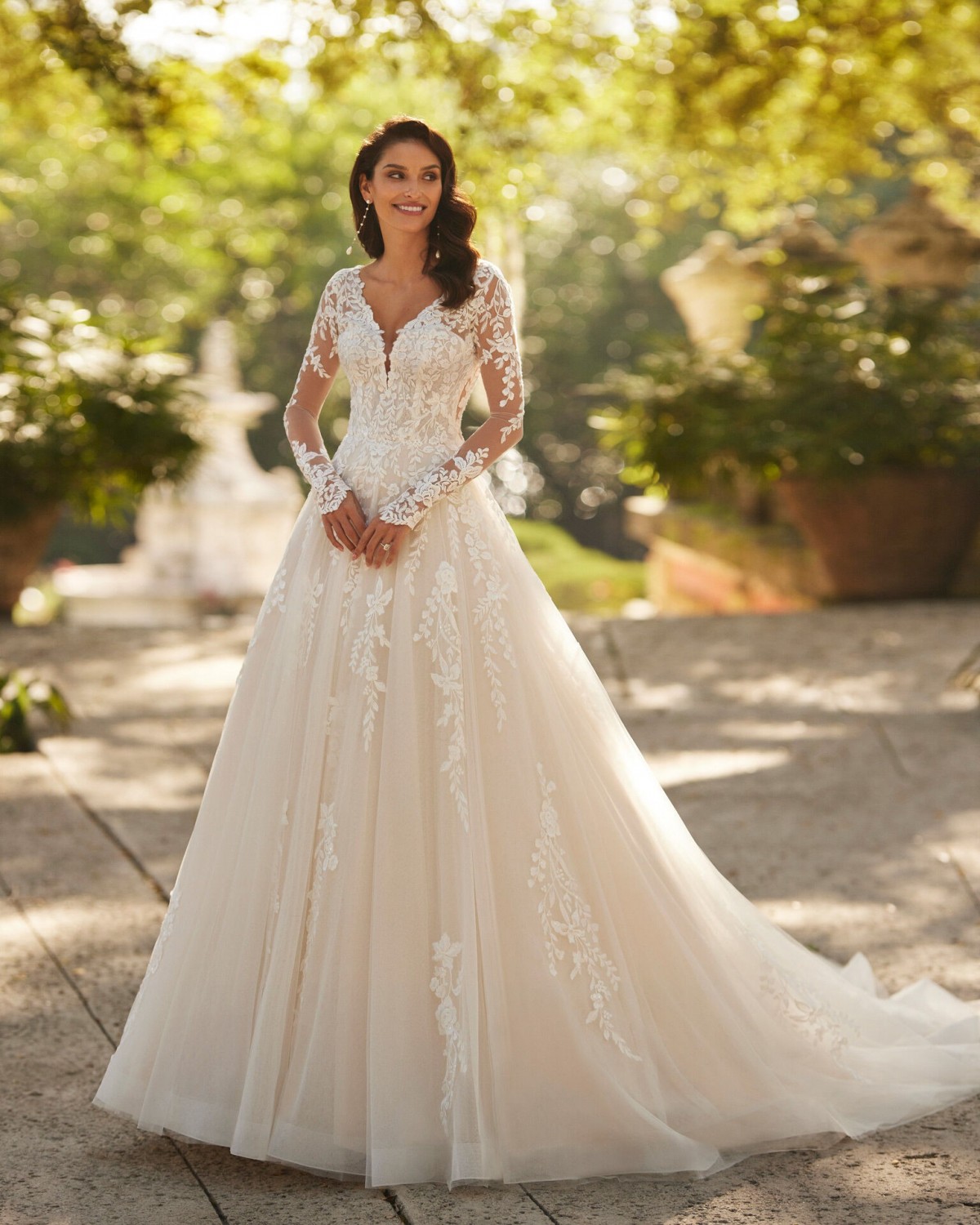 abito da sposa Collezione 2024 BENISSA - Aire Royale