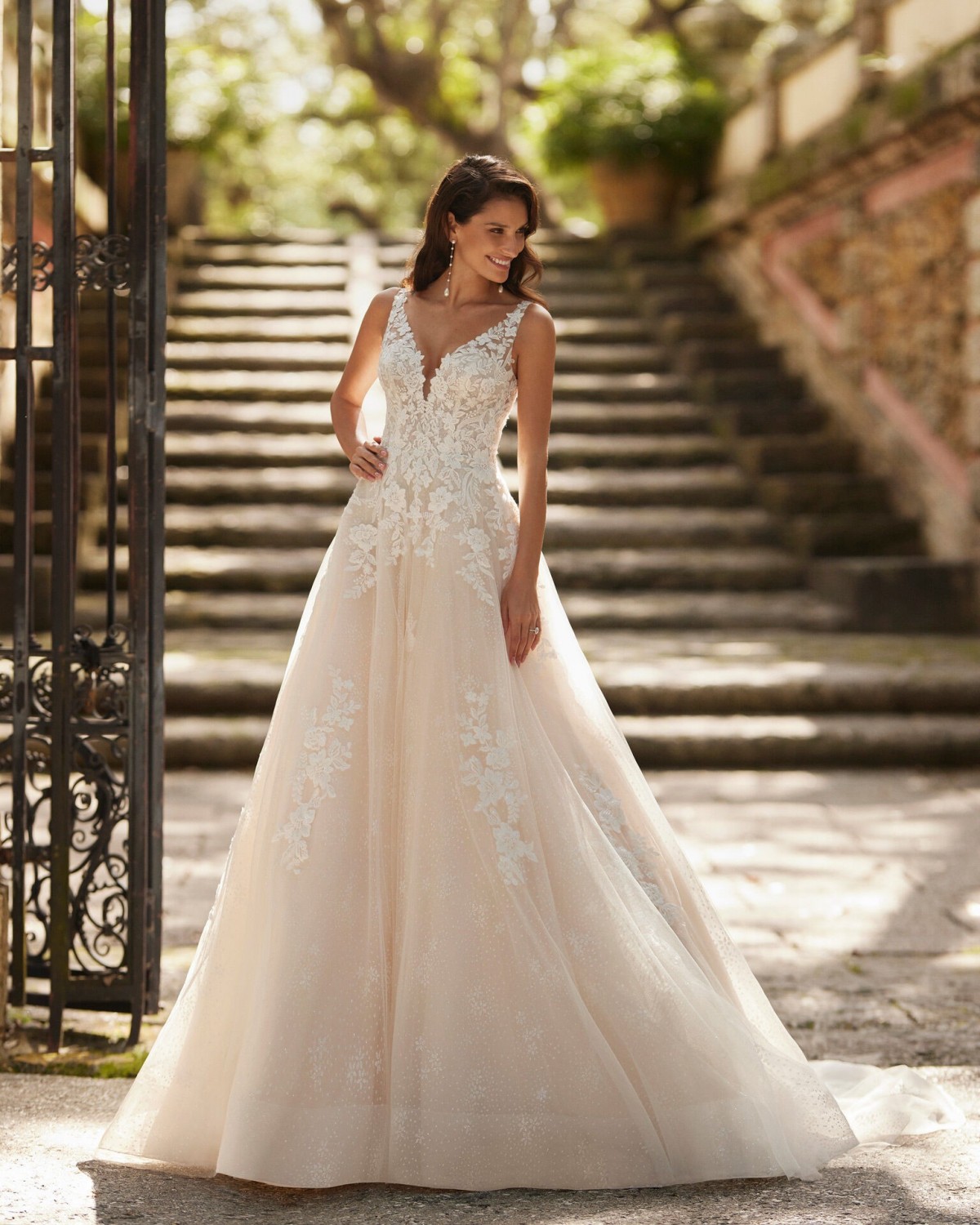 abito da sposa Collezione 2024 BONAY - Aire Royale