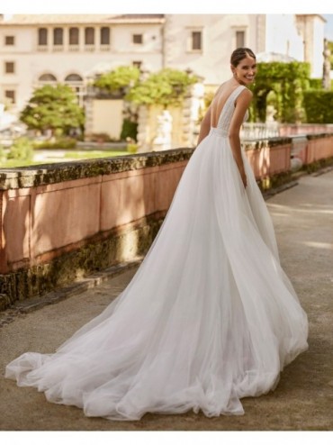 abito da sposa Collezione 2024 SINA - Aire Barcelona