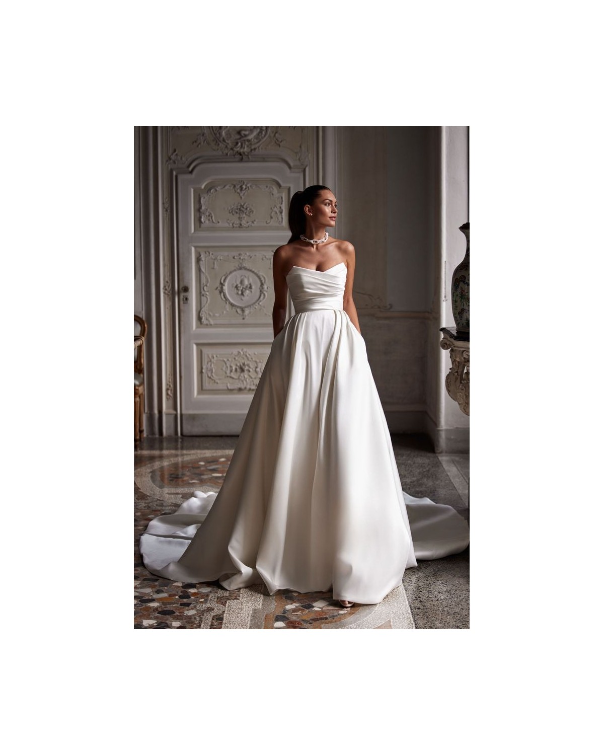 abito da sposa Collezione 2024 Eridana - Stars in White